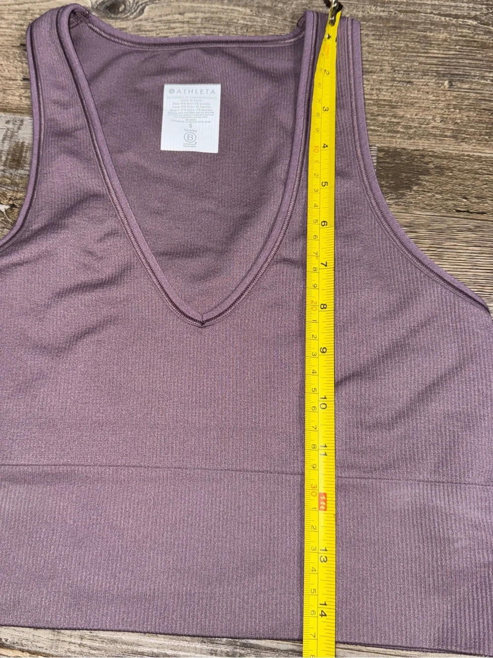 Athleta Ribbed Crop Tank Top Mauve Purple V Neck Seamless Athletic Women’s Small